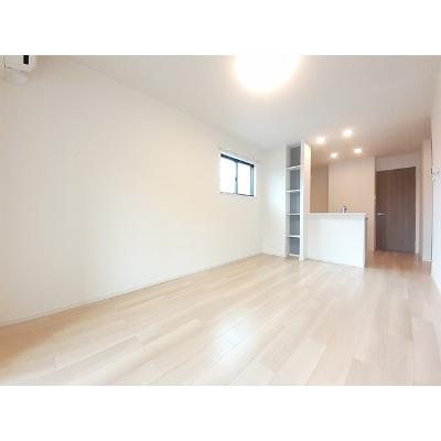 メゾン　ド　コルヌイエ　Ⅱ 104【管理NO：1-027435802-01040】 ★家具家電は申し込み後に搬入します★の物件写真2
