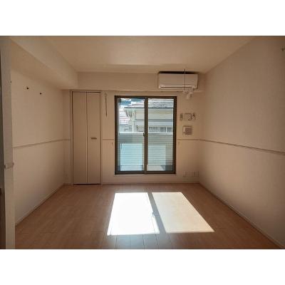 ユートリーⅡ 204【管理NO：1-025358101-02040】 ★家具家電は申し込み後に搬入します★ ★2026年10月上旬入居可能★の物件写真2