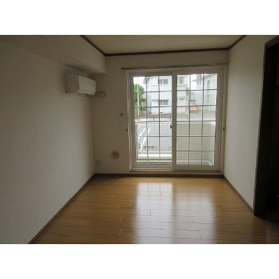 ブリッサトーレ 102【管理NO：1-011707201-01020】 ★家具家電は申し込み後に搬入します★ ★2026年09月下旬入居可能★の物件写真2