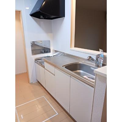サニーグレイスⅡ 102【管理NO：1-020358001-01020】 ★家具家電は申し込み後に搬入します★ ★2026年10月下旬入居可能★の物件写真3