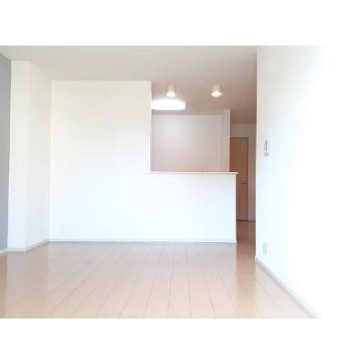 エレガンシアⅤ 102【管理NO：1-020048004-01020】 ★家具家電は申し込み後に搬入します★ ★2026年10月上旬入居可能★の物件写真2