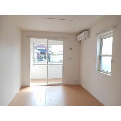 ウェルネスⅤ 101【管理NO：1-020423301-01010】 ★家具家電は申し込み後に搬入します★の物件写真2