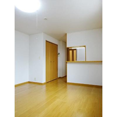 パークハイツ 101【管理NO：1-014003801-01010】 ★家具家電は申し込み後に搬入します★ ★2026年10月上旬入居可能★の物件写真2