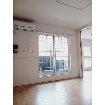 アーバングレイスⅤ 203【管理NO：1-022322401-02030】 ★家具家電は申し込み後に搬入します★ ★2026年10月中旬入居可能★の物件写真2