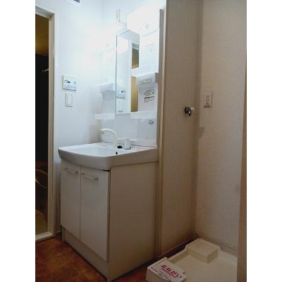 アーバングレイスⅤ 203【管理NO：1-022322401-02030】 ★家具家電は申し込み後に搬入します★ ★2026年10月中旬入居可能★の物件写真6