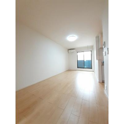 プティットフルールⅡ 203【管理NO：1-022084701-02030】 ★家具家電は申し込み後に搬入します★ ★2026年10月上旬入居可能★の物件写真2