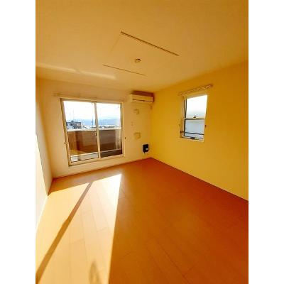 ルミエール古宮　Ⅰ 203【管理NO：1-018508401-02030】 ★家具家電は申し込み後に搬入します★ ★2026年10月下旬入居可能★の物件写真2