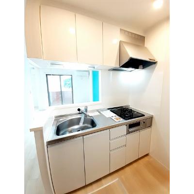 マウントオータムⅡ 106【管理NO：1-025564901-01050】 ★家具家電は申し込み後に搬入します★の物件写真3