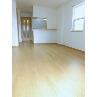 ローレル藤沢 101【管理NO：1-013806401-01010】 ★家具家電は申し込み後に搬入します★ ★2026年10月上旬入居可能★の物件写真2
