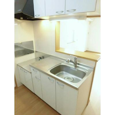 ローレル藤沢 101【管理NO：1-013806401-01010】 ★家具家電は申し込み後に搬入します★ ★2026年10月上旬入居可能★の物件写真3