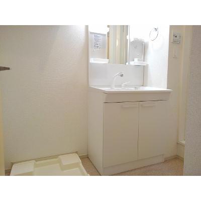 ジェントリーⅡ 102【管理NO：1-021839101-01020】 ★家具家電は申し込み後に搬入します★の物件写真6