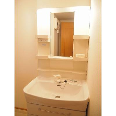 サニーカーサ 101【管理NO：1-014903001-01010】 ★家具家電は申し込み後に搬入します★ ★2026年09月下旬入居可能★の物件写真6