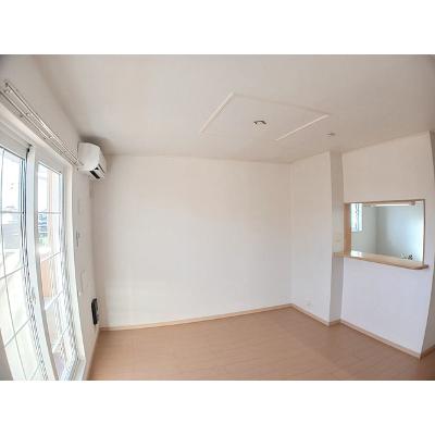 ササフラスⅡ 201【管理NO：1-015642801-02010】 ★家具家電は申し込み後に搬入します★の物件写真2