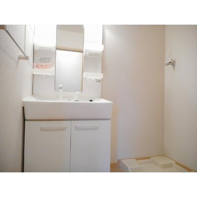 ササフラスⅡ 201【管理NO：1-015642801-02010】 ★家具家電は申し込み後に搬入します★の物件写真6