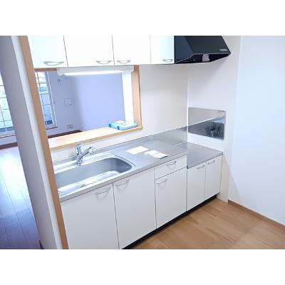 apartment 〒108-0075　東京都港区港南２丁目16-1