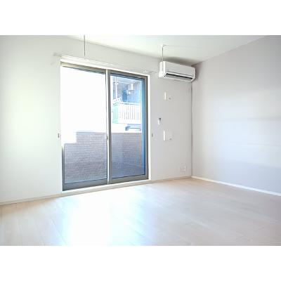 リ　ミエル 102【管理NO：1-021130301-01020】 ★家具家電は申し込み後に搬入します★ ★2026年10月上旬入居可能★の物件写真2