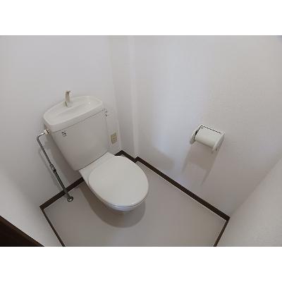アビタシオン祈年 102【管理NO：1-009622101-01020】 ★家具家電は申し込み後に搬入します★の物件写真5