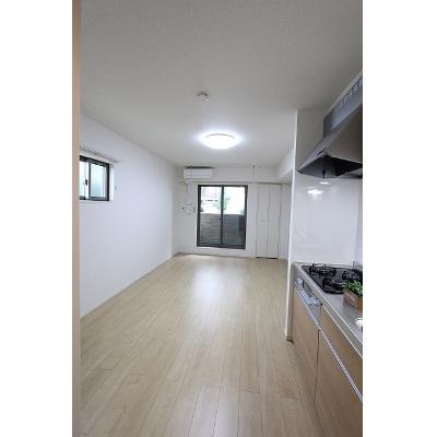 プチメゾン松和花壇 201【管理NO：1-024070201-02010】 ★家具家電は申し込み後に搬入します★ ★2026年10月上旬入居可能★の物件写真2