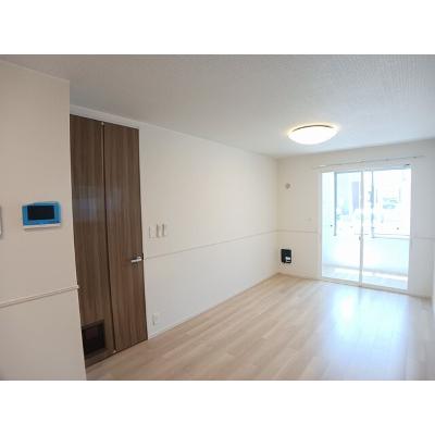 カーサ・リンドペローⅠ 101【管理NO：1-027700501-01010】 ★家具家電は申し込み後に搬入します★の物件写真2