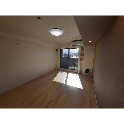 シャトーエレガント 205【管理NO：1-026763801-02040】 ★家具家電は申し込み後に搬入します★ ★2026年10月中旬入居可能★の物件写真2