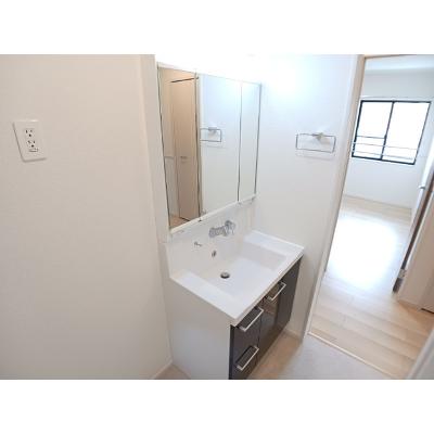 グラウス 101【管理NO：1-027961601-01010】 ★家具家電は申し込み後に搬入します★ ★2026年10月上旬入居可能★の物件写真6