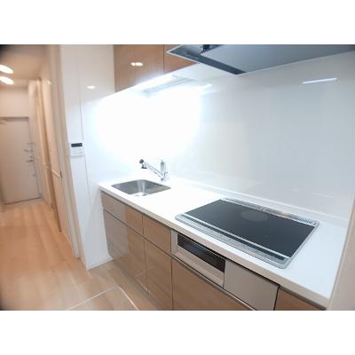 メゾンルミネ若松 103【管理NO：1-027844501-01030】 ★家具家電は申し込み後に搬入します★ ★2026年10月中旬入居可能★の物件写真3