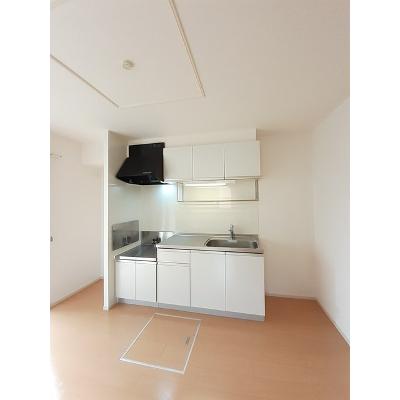ライトブレス　Ｂ 101【管理NO：1-017495302-01010】 ★家具家電は申し込み後に搬入します★ ★2026年10月上旬入居可能★の物件写真3