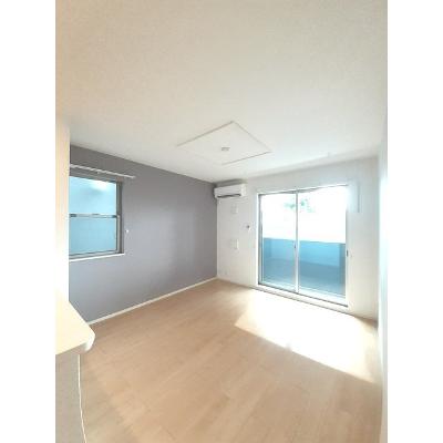 レジーナＡ 101【管理NO：1-023396201-01010】 ★家具家電は申し込み後に搬入します★ ★2026年10月上旬入居可能★の物件写真2