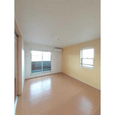 サンピアス三木３ 201【管理NO：1-021212102-02010】 ★家具家電は申し込み後に搬入します★ ★2026年10月中旬入居可能★の物件写真2