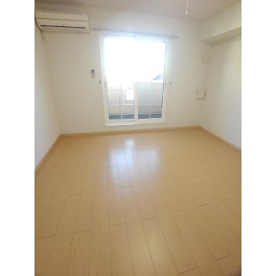 ベル・ランパール 202【管理NO：1-015912201-02020】 ★家具家電は申し込み後に搬入します★ ★2026年10月上旬入居可能★の物件写真2