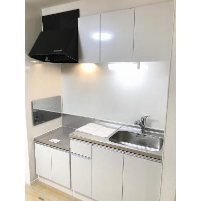 スカラベ 105【管理NO：1-023665501-01050】 ★家具家電は申し込み後に搬入します★ ★2026年10月下旬入居可能★の物件写真3