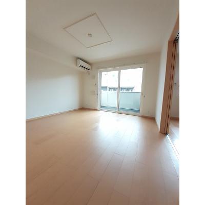 シャルマン・ドミール　Ⅰ 102【管理NO：1-016663001-01020】 ★家具家電は申し込み後に搬入します★ ★2026年10月下旬入居可能★の物件写真2