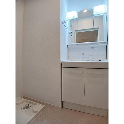 リヴェール 202【管理NO：1-028432201-02020】 ★家具家電は申し込み後に搬入します★の物件写真6