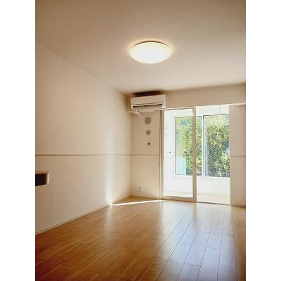 ヒカリエ 102【管理NO：1-024963301-01020】 ★家具家電は申し込み後に搬入します★ ★2026年10月中旬入居可能★の物件写真2
