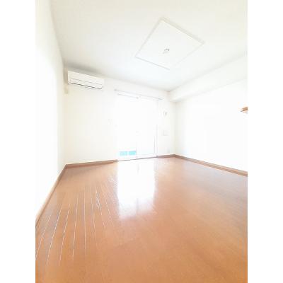ベルファミーユ 103【管理NO：1-014497501-01030】 ★家具家電は申し込み後に搬入します★ ★2026年10月中旬入居可能★の物件写真2