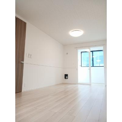 シルエーラ 101【管理NO：1-027596801-01010】 ★家具家電は申し込み後に搬入します★ ★2026年10月下旬入居可能★の物件写真2