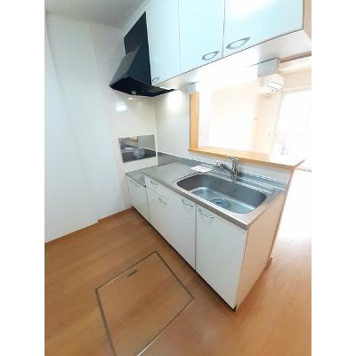 アイビーハイツＥ 102【管理NO：1-013290402-01020】 ★家具家電は申し込み後に搬入します★ ★2026年10月上旬入居可能★の物件写真3