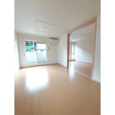 セサーラ 202【管理NO：1-016480101-02020】 ★家具家電は申し込み後に搬入します★ ★2026年10月上旬入居可能★の物件写真2