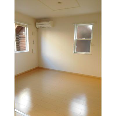 メロ－ライフＢ 103【管理NO：1-016615401-01030】 ★家具家電は申し込み後に搬入します★ ★2026年10月上旬入居可能★の物件写真2
