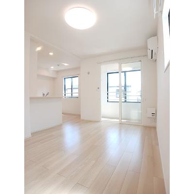 シャンテ　カノンＡ 201【管理NO：1-028557101-02010】 ★家具家電は申し込み後に搬入します★の物件写真2