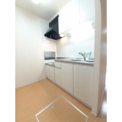 フレーシアⅣ 103【管理NO：1-021087601-01030】 ★家具家電は申し込み後に搬入します★ ★2026年09月中旬入居可能★の物件写真3
