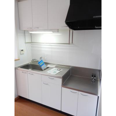 グレープタウンＢ 202【管理NO：1-014267602-02020】 ★家具家電は申し込み後に搬入します★ ★2026年10月中旬入居可能★の物件写真3