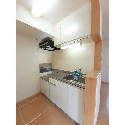 セレノ 101【管理NO：1-016090601-01010】 ★家具家電は申し込み後に搬入します★ ★2026年10月中旬入居可能★の物件写真3