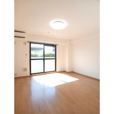 ドミールソレイユ 105【管理NO：1-012273801-01050】 ★家具家電は申し込み後に搬入します★ ★2026年10月上旬入居可能★の物件写真2