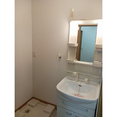 ベルカーナ 103【管理NO：1-014524301-01030】 ★家具家電は申し込み後に搬入します★ ★2026年10月上旬入居可能★の物件写真6