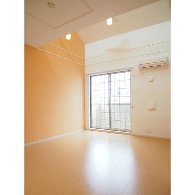 ヴィオラ 102【管理NO：1-018734901-01020】 ★家具家電は申し込み後に搬入します★ ★2026年10月中旬入居可能★の物件写真2