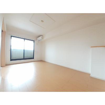 グランクリュー上の原 202【管理NO：1-017723501-02020】 ★家具家電は申し込み後に搬入します★ ★2026年10月中旬入居可能★の物件写真2