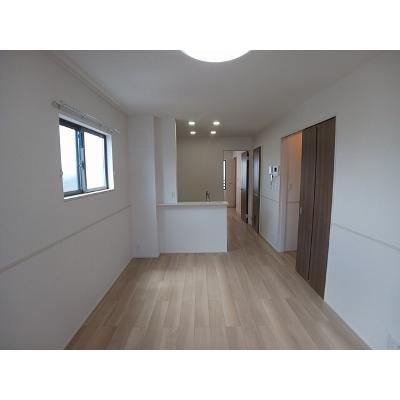 ドルチェ協和 201【管理NO：1-028680001-02010】 ★家具家電は申し込み後に搬入します★の物件写真2