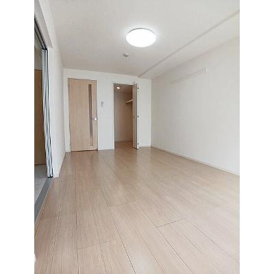 クレメントウエストクルメ 201【管理NO：1-021953101-02010】 ★家具家電は申し込み後に搬入します★ ★2026年10月上旬入居可能★の物件写真2