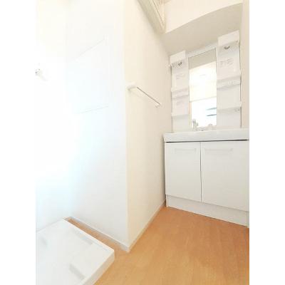 星夜 302【管理NO：1-018704601-03020】 ★家具家電は申し込み後に搬入します★ ★2026年10月下旬入居可能★の物件写真6
